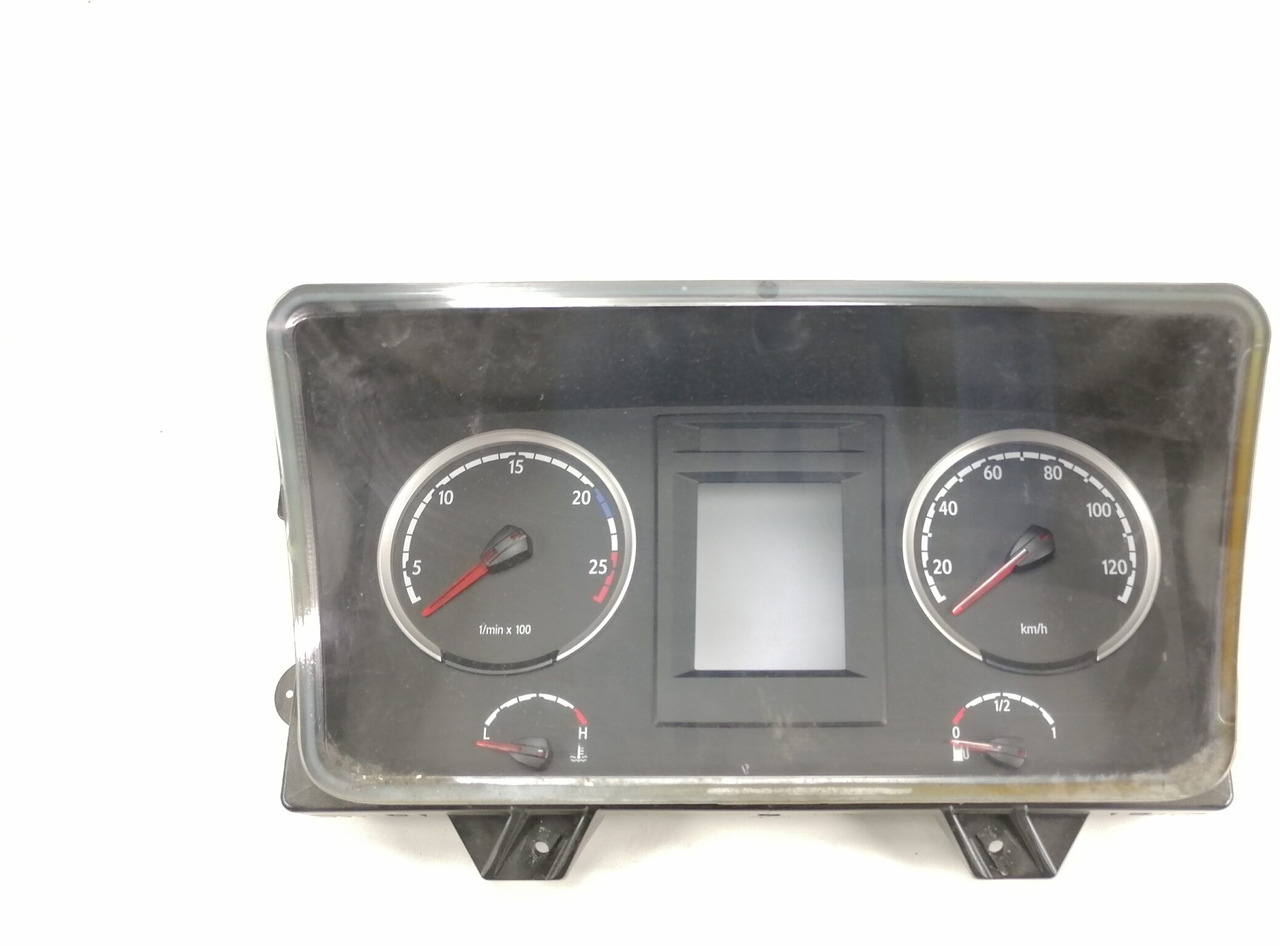 Scania Dashboard 1929124 - Salpicadero para Camión: foto 1 Scania Dashboard 1929124 - Salpicadero para Camión: foto 1