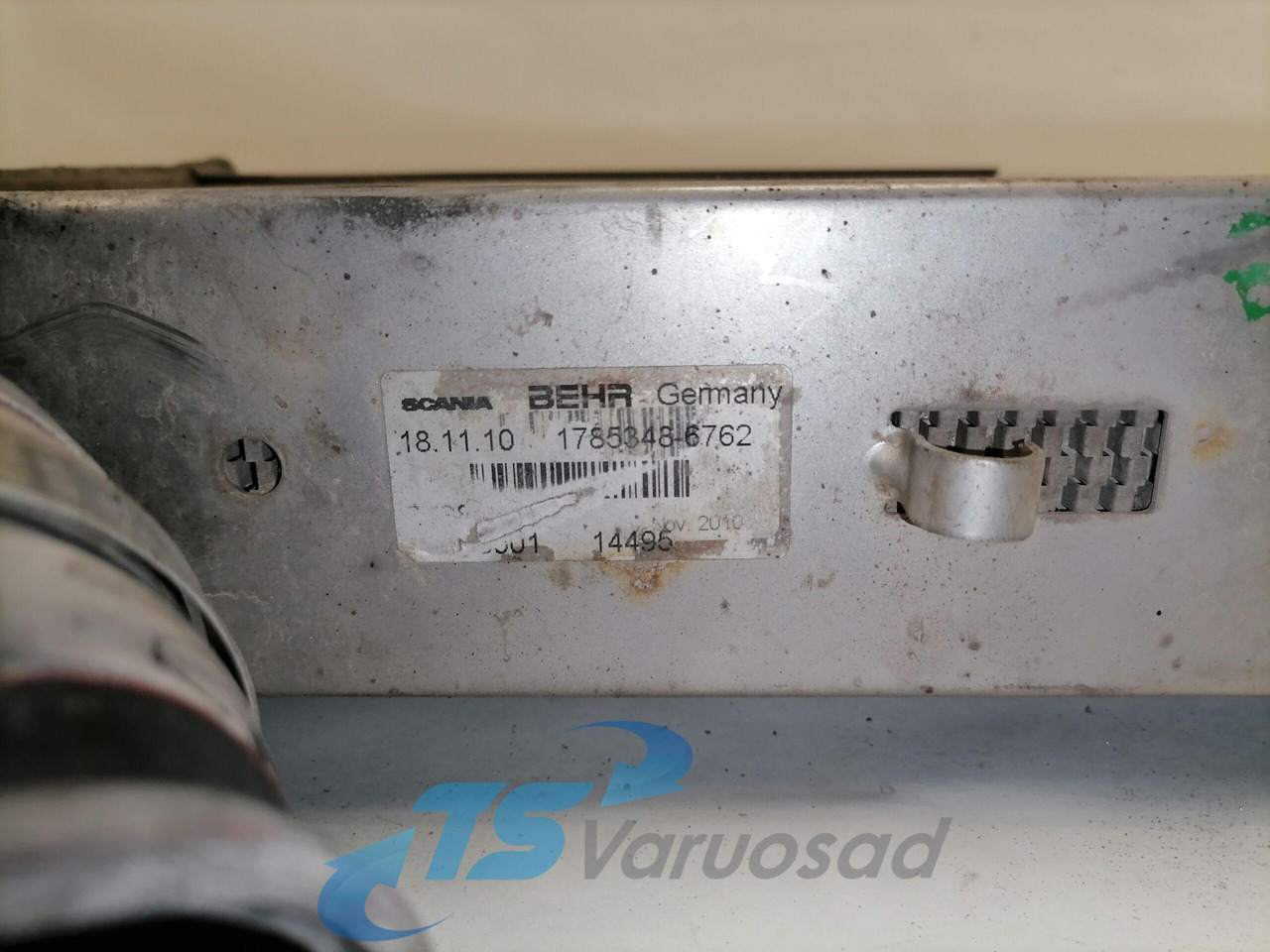 Scania EGR radiator 1785348 - Enfriador EGR para Camión: foto 4 Scania EGR radiator 1785348 - Enfriador EGR para Camión: foto 4