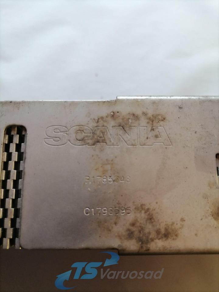 Scania EGR radiator 1785348 - Enfriador EGR para Camión: foto 3 Scania EGR radiator 1785348 - Enfriador EGR para Camión: foto 3