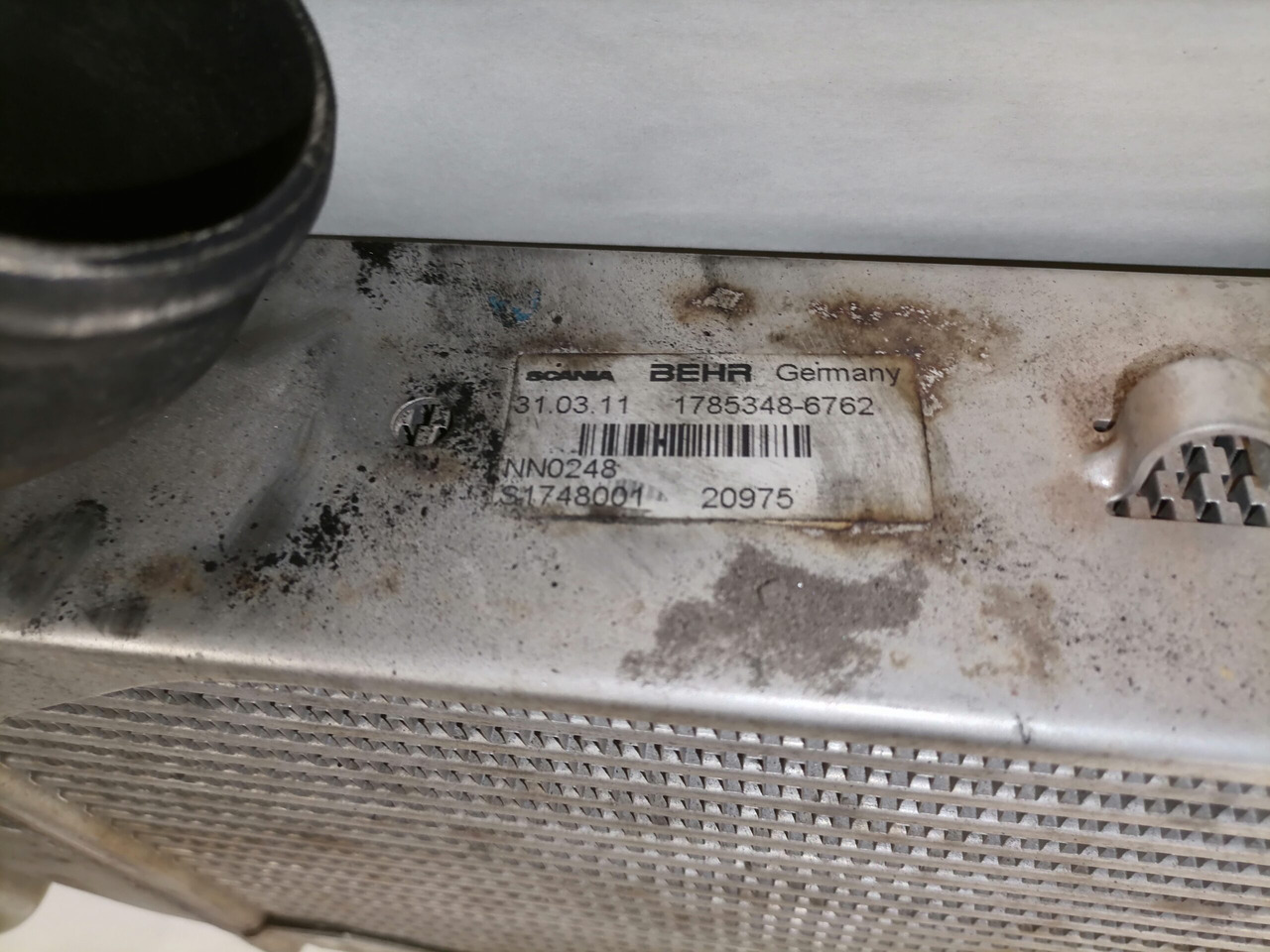 Scania EGR radiator 1785348 - Enfriador EGR para Camión: foto 4 Scania EGR radiator 1785348 - Enfriador EGR para Camión: foto 4