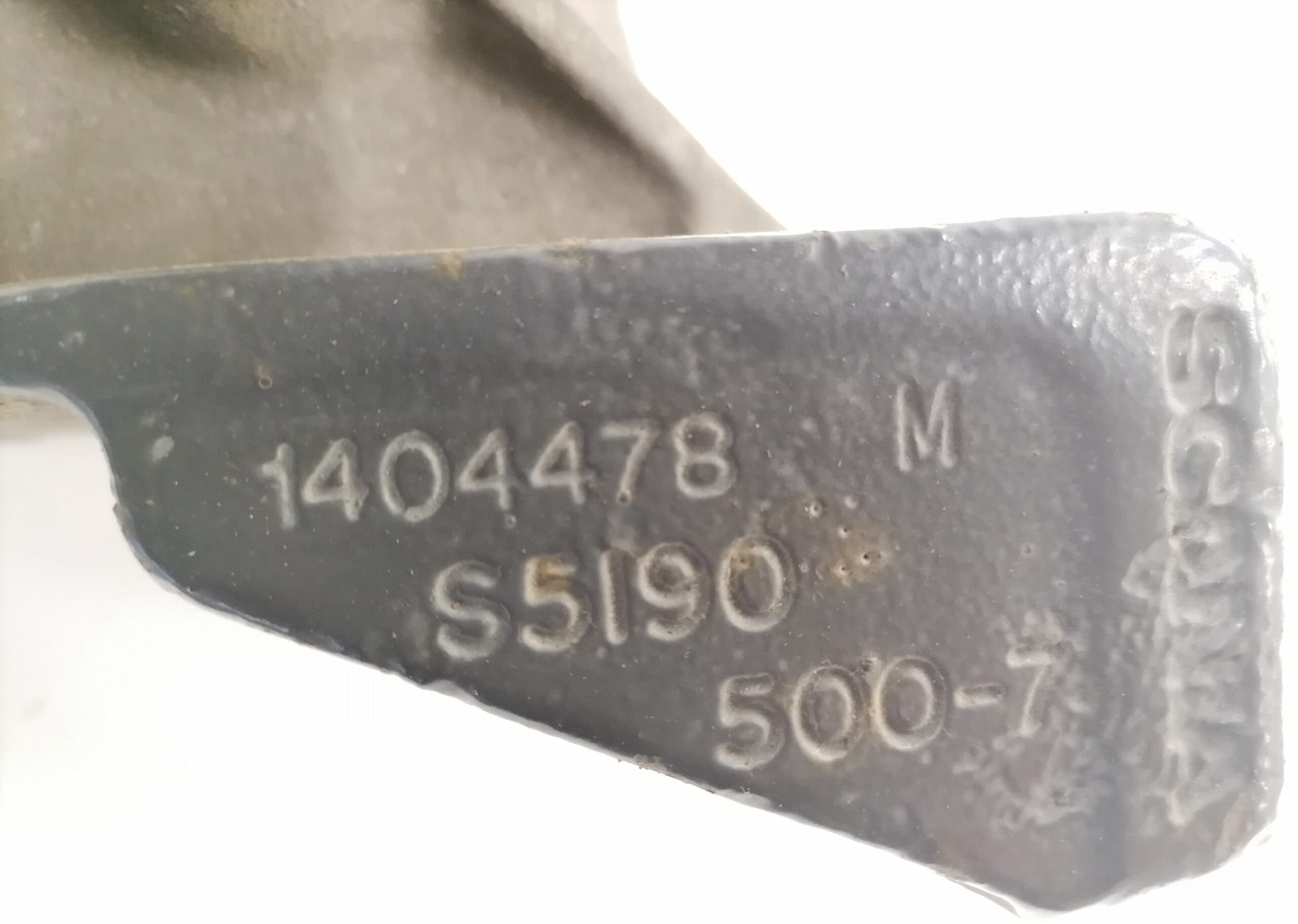 Scania Front bumper carrier 1404478 - Parachoques para Camión: foto 3 Scania Front bumper carrier 1404478 - Parachoques para Camión: foto 3