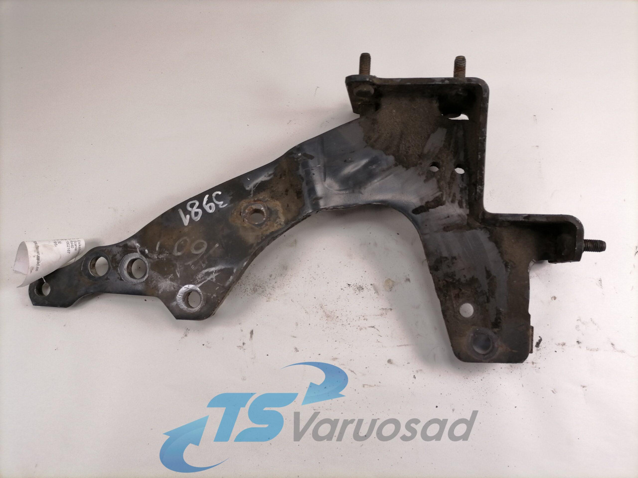 Scania Front bumper carrier 1802167 - Parachoques para Camión: foto 2 Scania Front bumper carrier 1802167 - Parachoques para Camión: foto 2