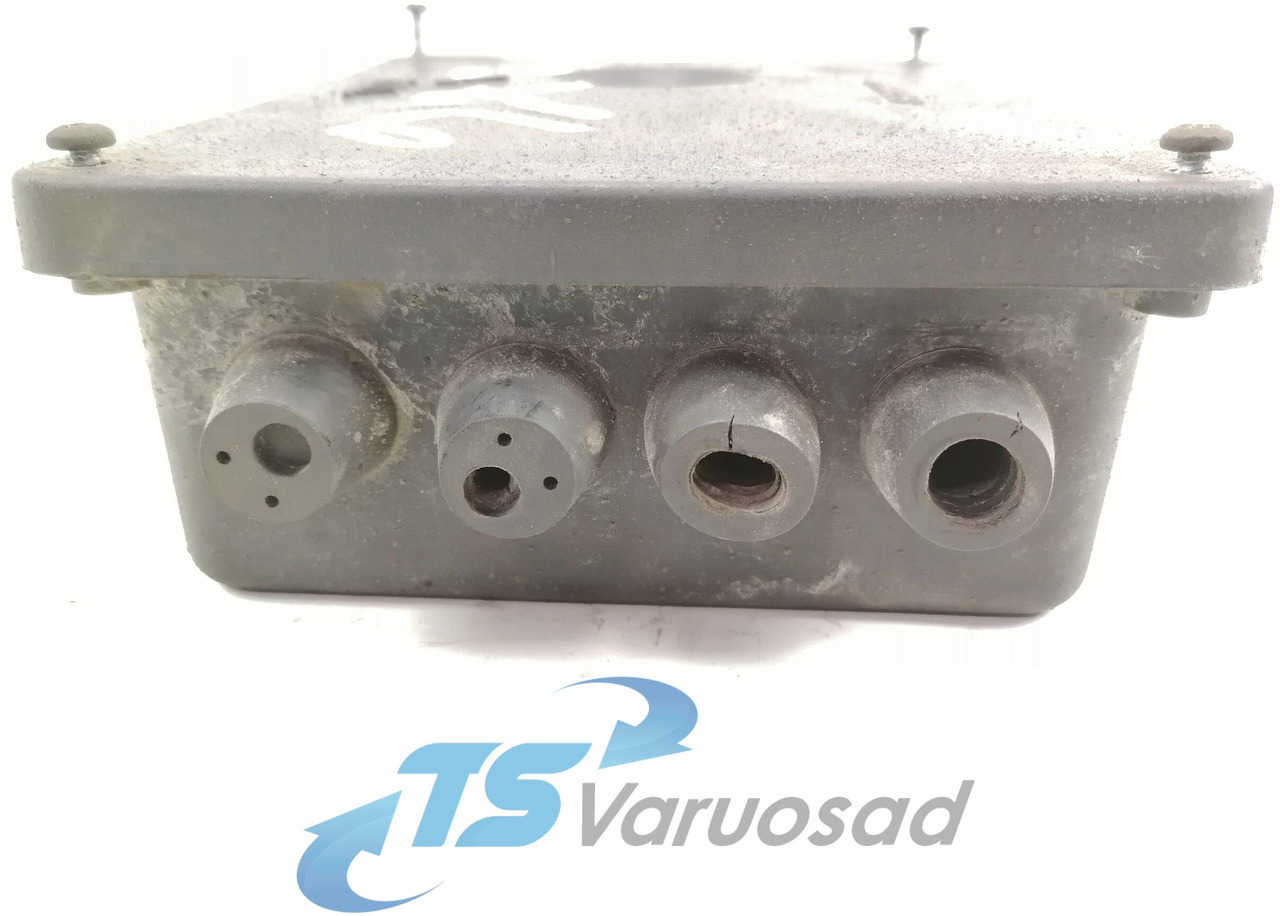 Scania Juhtmestiku harukarp 1350847 - Fusible para Camión: foto 4 Scania Juhtmestiku harukarp 1350847 - Fusible para Camión: foto 4