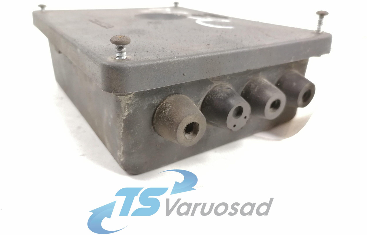 Scania Juhtmestiku harukarp 1350847 - Fusible para Camión: foto 3 Scania Juhtmestiku harukarp 1350847 - Fusible para Camión: foto 3