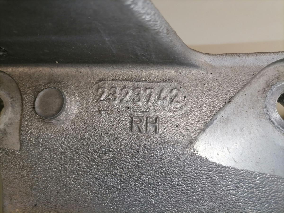 Scania Kabiini õhkpadja kandur 2323742 - Suspensión de cabina para Camión: foto 4 Scania Kabiini õhkpadja kandur 2323742 - Suspensión de cabina para Camión: foto 4