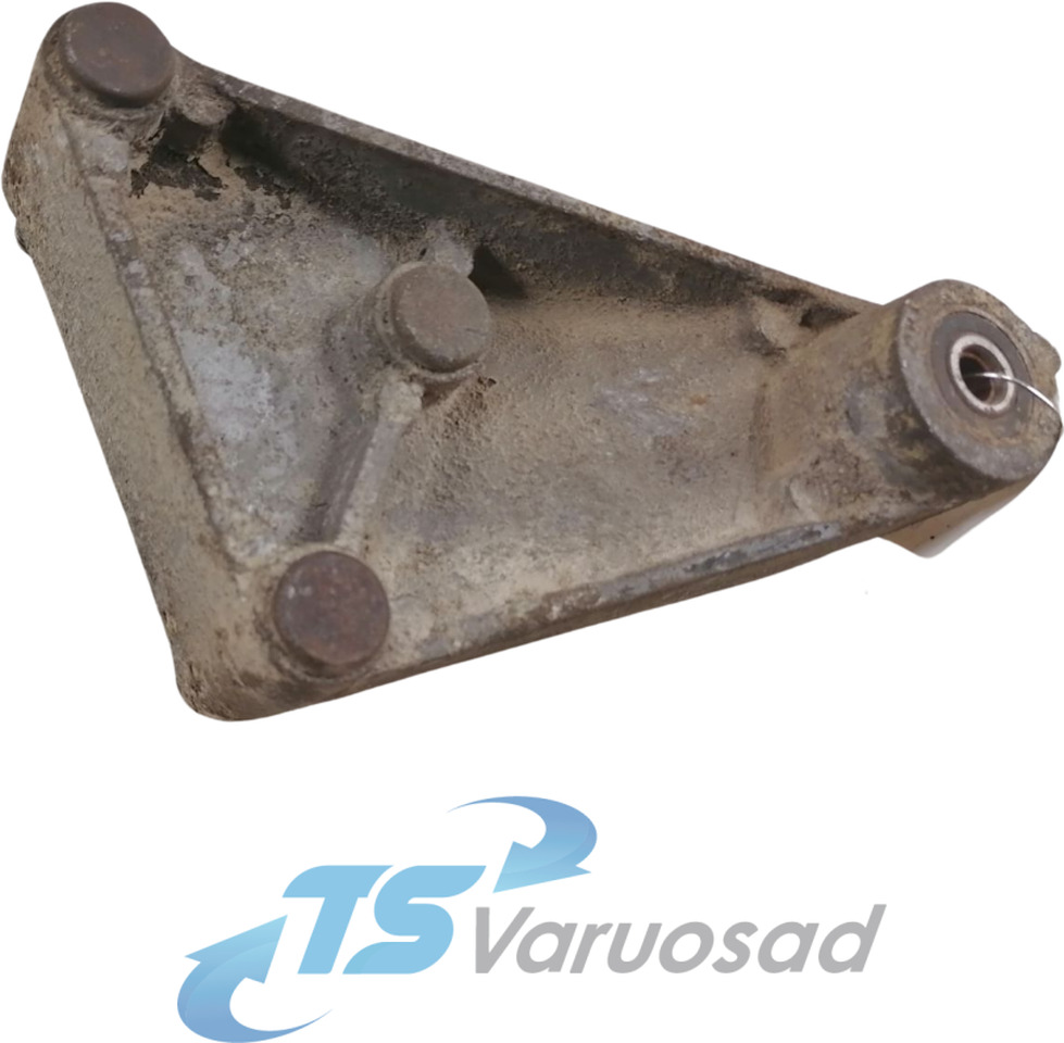 Scania Käiguvahetushoova kinnitus 1354990 - Caja de cambios y piezas para Camión: foto 1 Scania Käiguvahetushoova kinnitus 1354990 - Caja de cambios y piezas para Camión: foto 1