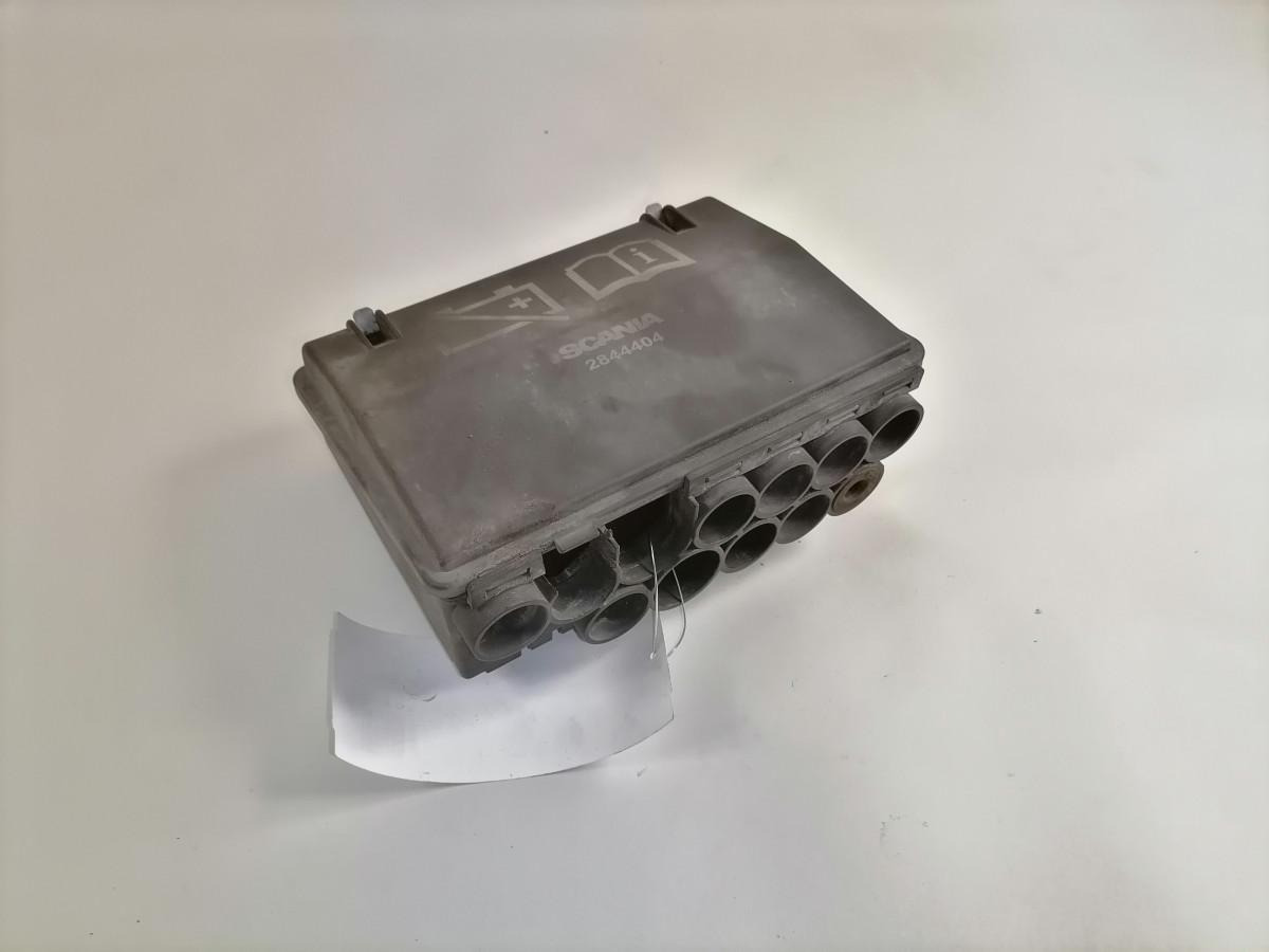 Scania Kaitsmekarp 2568757 - Fusible para Camión: foto 2 Scania Kaitsmekarp 2568757 - Fusible para Camión: foto 2