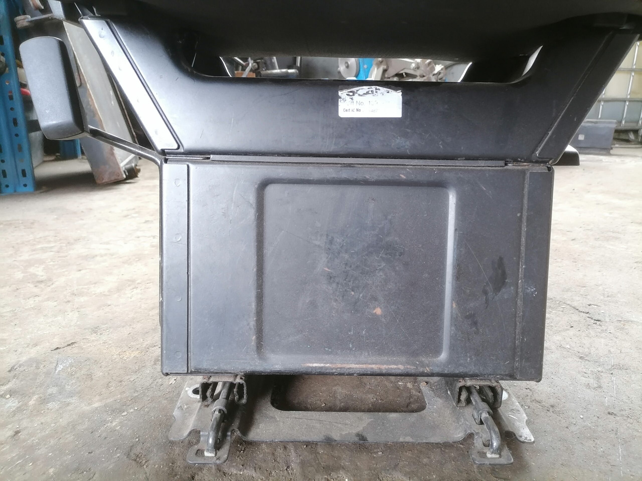 Scania Passenger seat 2401822 - Asiento para Camión: foto 3 Scania Passenger seat 2401822 - Asiento para Camión: foto 3