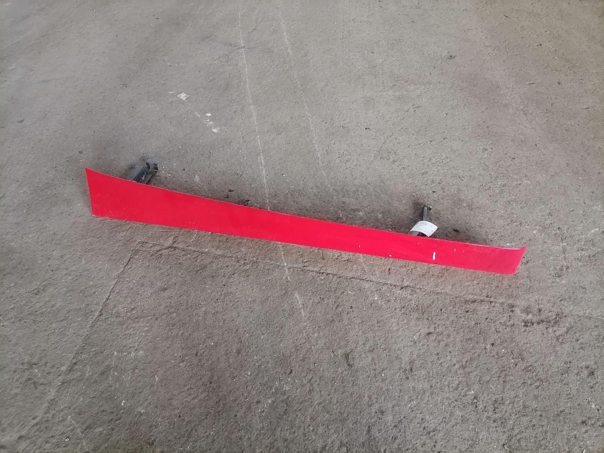 Scania Scania cab wind deflector, right side 1348520 - Aerodinámica/ Spoiler para Camión: foto 2 Scania Scania cab wind deflector, right side 1348520 - Aerodinámica/ Spoiler para Camión: foto 2
