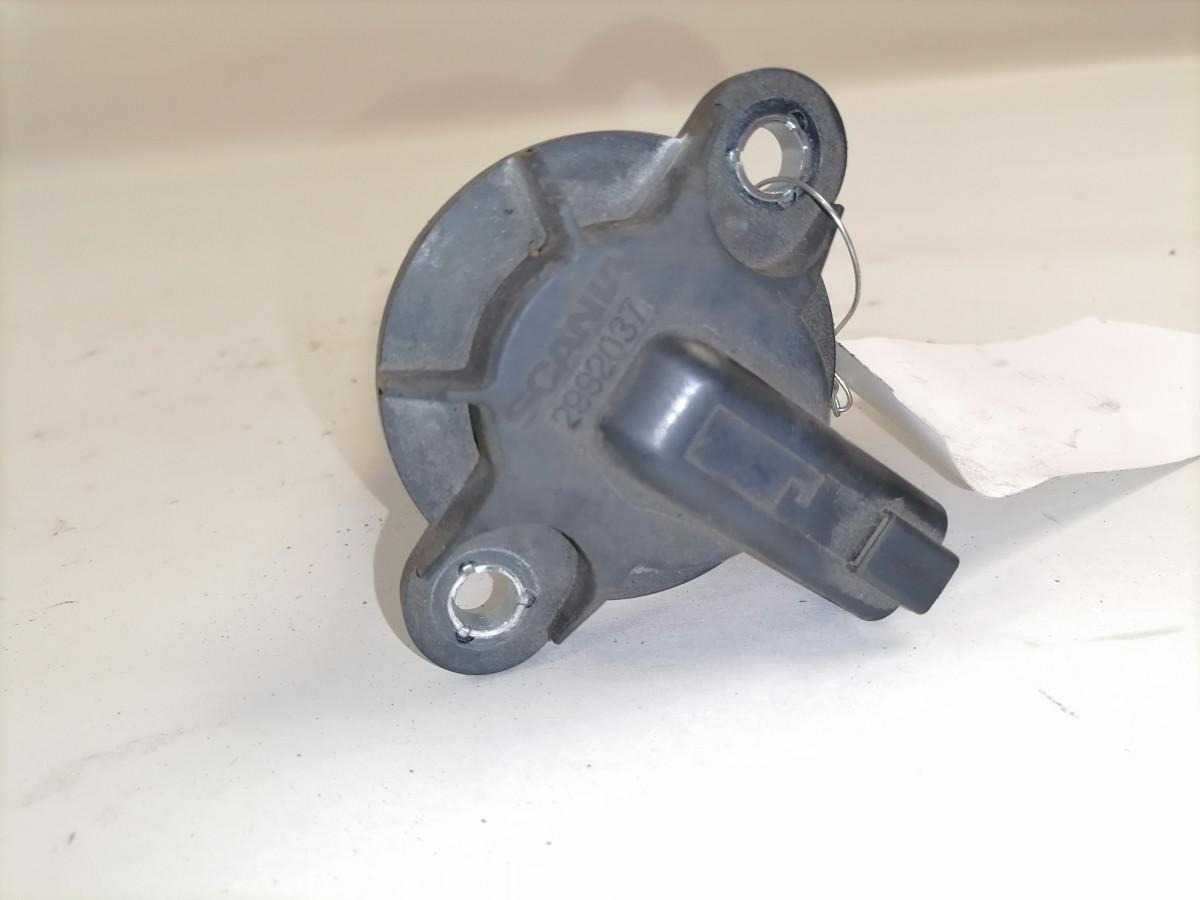 Scania Süütepool 2992037 - Bomba de combustible para Camión: foto 3 Scania Süütepool 2992037 - Bomba de combustible para Camión: foto 3