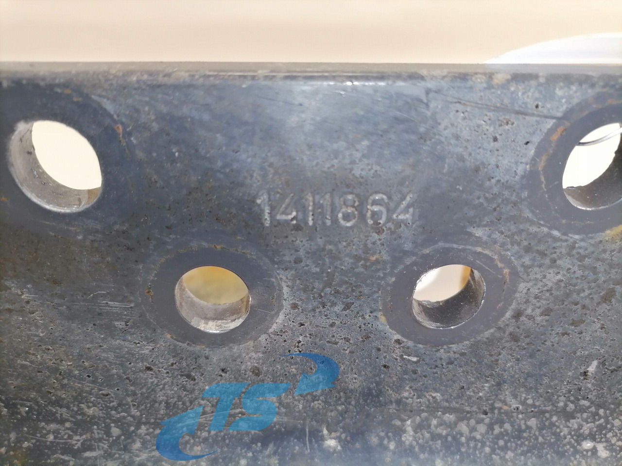 Scania air spring carrier, drive axle 1411864 - Suspensión para Camión: foto 2 Scania air spring carrier, drive axle 1411864 - Suspensión para Camión: foto 2