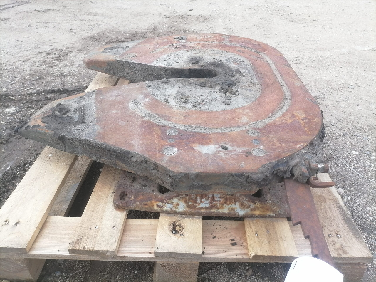 Universaalne Fifht wheel JOST - Quinta rueda para Camión: foto 4 Universaalne Fifht wheel JOST - Quinta rueda para Camión: foto 4