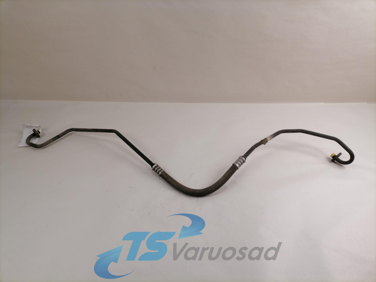 Volvo A/C pipe 82119539 - Calefacción/ Ventilación para Camión: foto 1 Volvo A/C pipe 82119539 - Calefacción/ Ventilación para Camión: foto 1