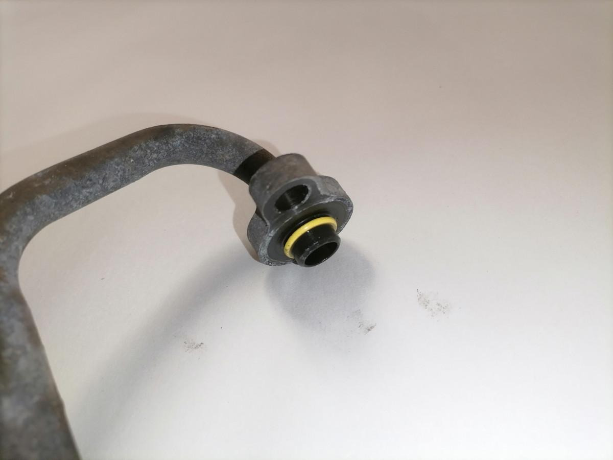 Volvo A/C pipe 82119539 - Calefacción/ Ventilación para Camión: foto 4 Volvo A/C pipe 82119539 - Calefacción/ Ventilación para Camión: foto 4