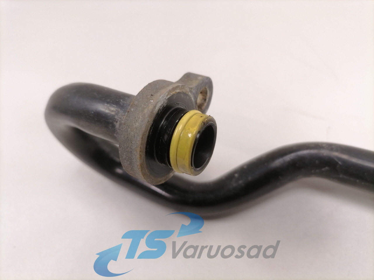 Volvo A/C pipe 84054039 - Calefacción/ Ventilación para Camión: foto 4 Volvo A/C pipe 84054039 - Calefacción/ Ventilación para Camión: foto 4