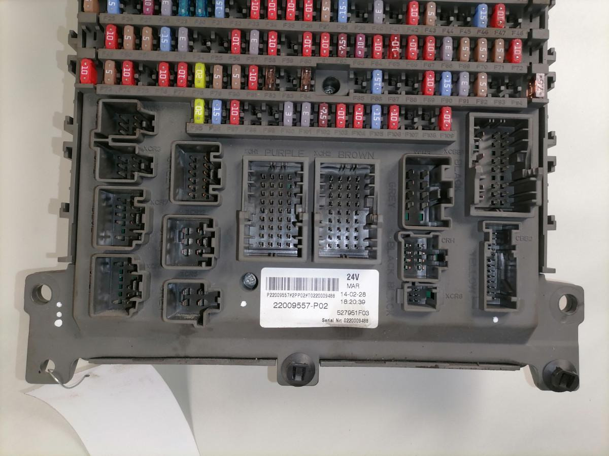 Volvo Central electric unit 22009557 - Fusible para Camión: foto 5 Volvo Central electric unit 22009557 - Fusible para Camión: foto 5