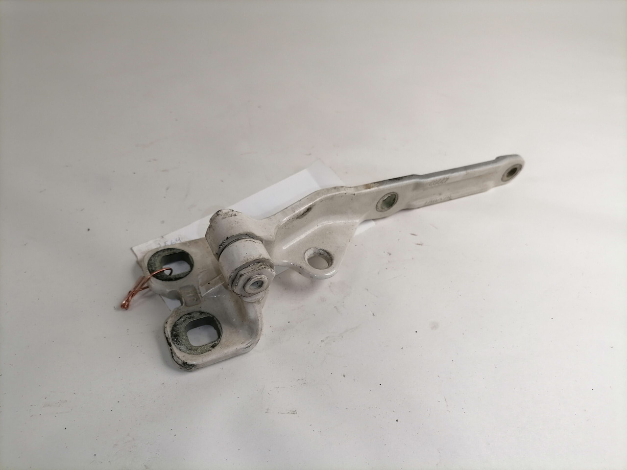 Volvo Iluvõre kandurhing 82320177 - Parrilla para Camión: foto 5 Volvo Iluvõre kandurhing 82320177 - Parrilla para Camión: foto 5