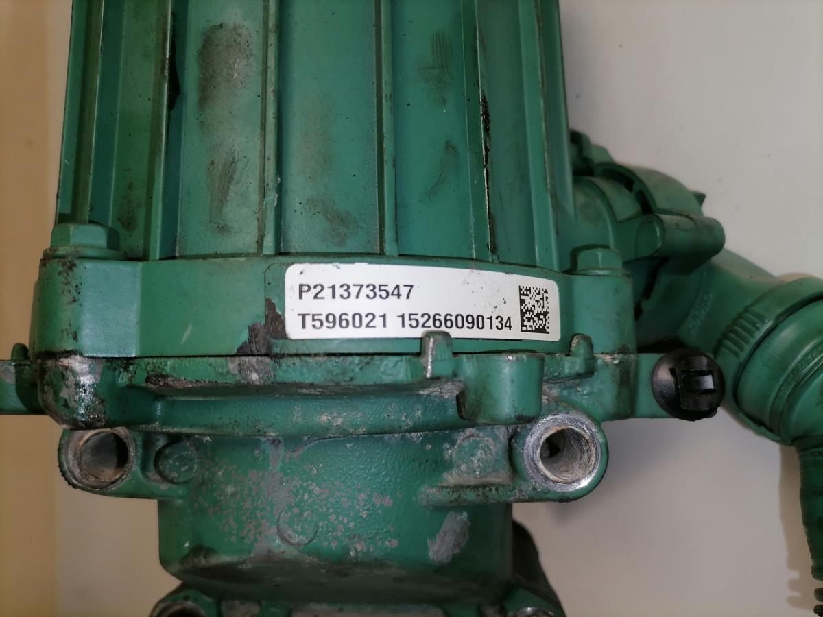 Volvo Karterituulutuse õliaurude separaator 21373547 - Cárter para Camión: foto 4 Volvo Karterituulutuse õliaurude separaator 21373547 - Cárter para Camión: foto 4