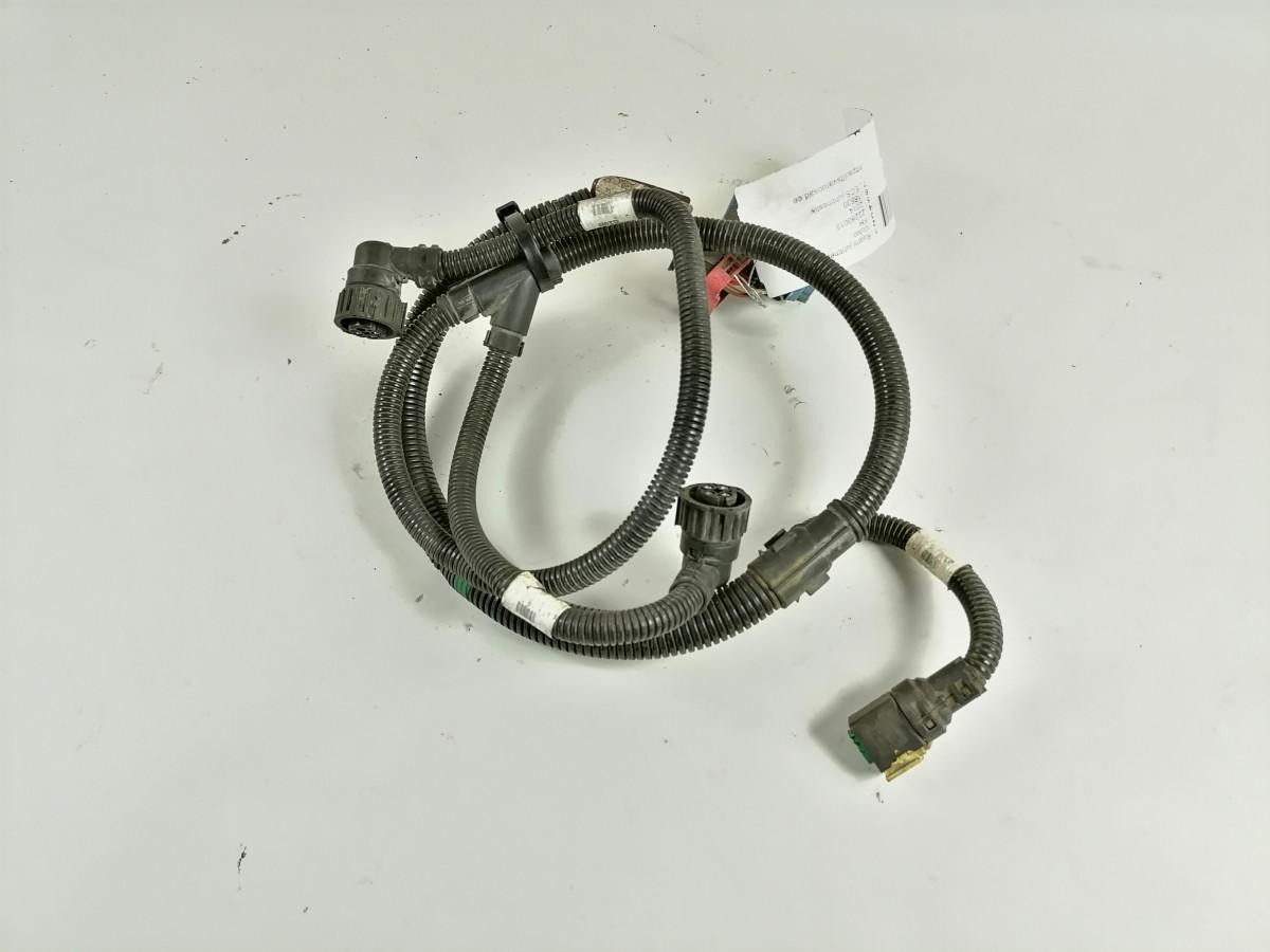 Volvo Raami juhtmestik 22280015 - Pieza universal para Camión: foto 3 Volvo Raami juhtmestik 22280015 - Pieza universal para Camión: foto 3