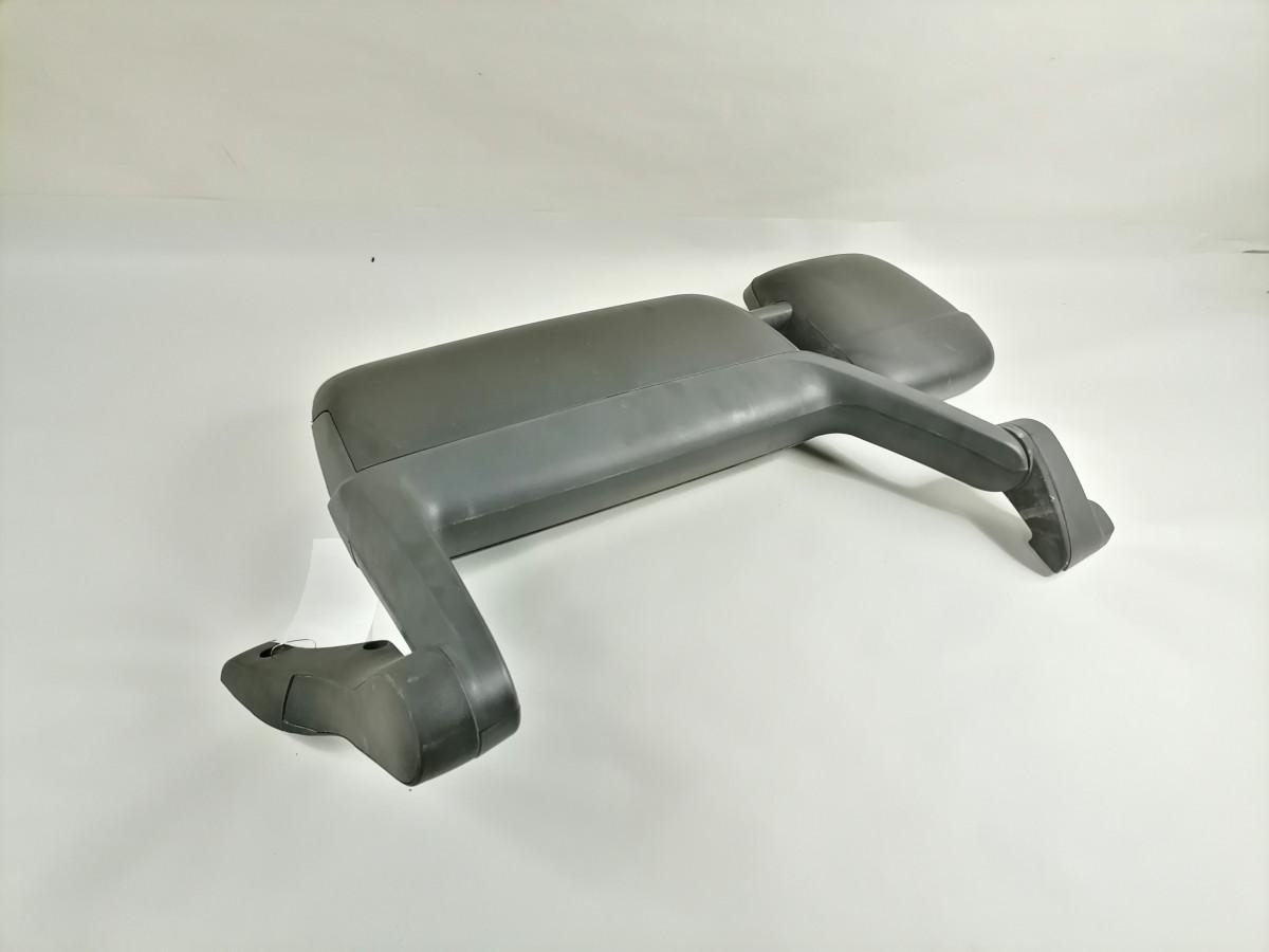 Volvo Side mirror 20567637 - Espejo retrovisor para Camión: foto 2 Volvo Side mirror 20567637 - Espejo retrovisor para Camión: foto 2