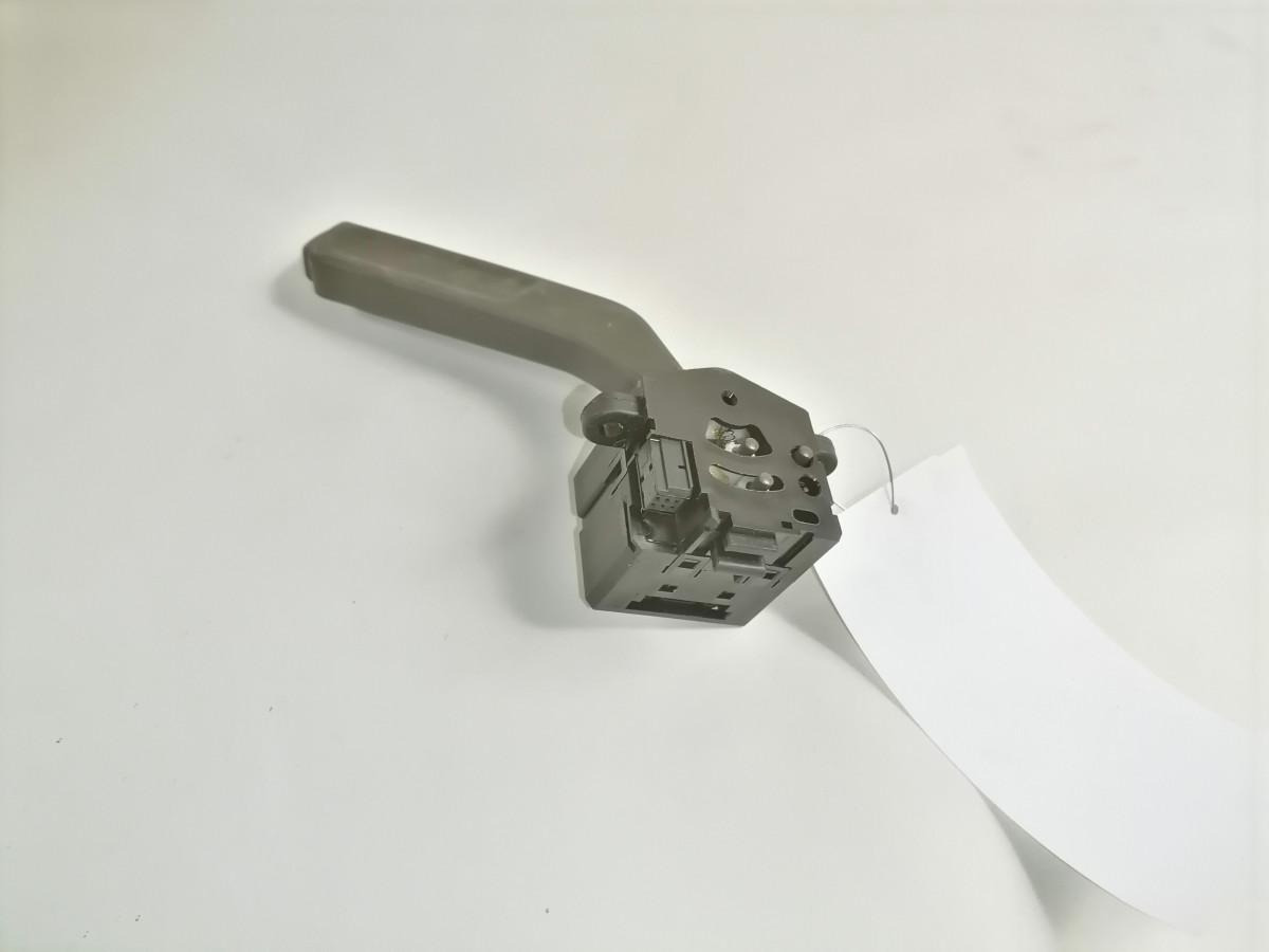 Volvo Switch, exhaust brake 22860391 - Sistema eléctrico para Camión: foto 4 Volvo Switch, exhaust brake 22860391 - Sistema eléctrico para Camión: foto 4