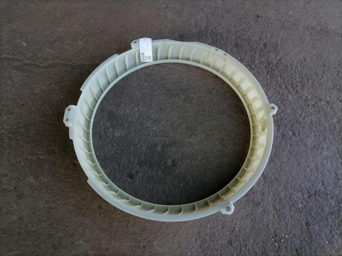 Volvo Ventilaatori rõngas 22775035 - Radiador para Camión: foto 3 Volvo Ventilaatori rõngas 22775035 - Radiador para Camión: foto 3