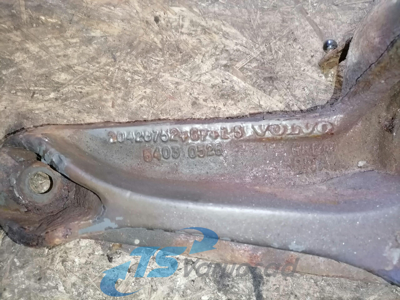 Volvo Volvo drive axle / axle mounting / airbag carrier 20428752 - Eje y piezas para Camión: foto 3 Volvo Volvo drive axle / axle mounting / airbag carrier 20428752 - Eje y piezas para Camión: foto 3