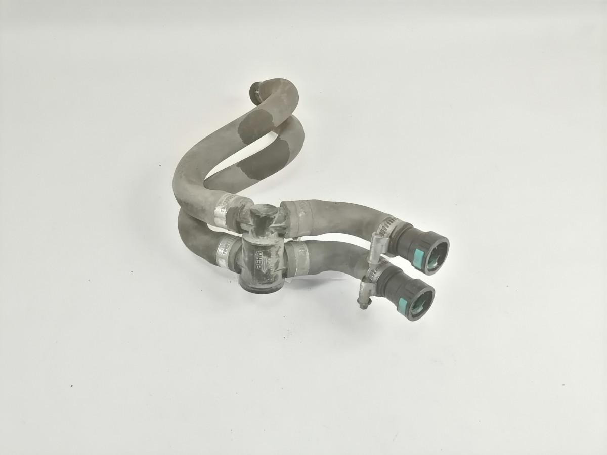 Volvo Water valve 20443962 - Calefacción/ Ventilación para Camión: foto 4 Volvo Water valve 20443962 - Calefacción/ Ventilación para Camión: foto 4