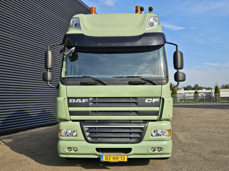 Cabeza tractora DAF CF 85.410 / HIAB 70TM + JIB / 8X2 / KRAN/CRANE: foto 11