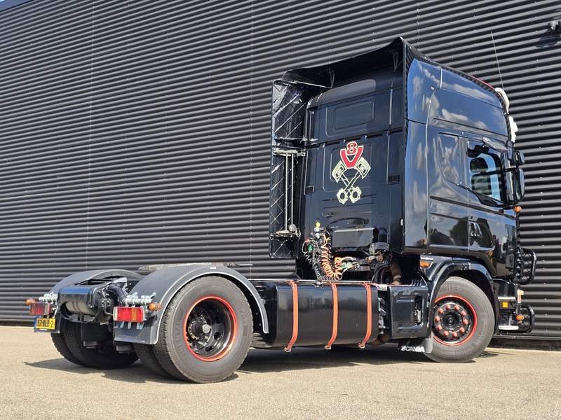 Scania R164.580 V8 / MANUAL / RETARDER / TOPLINE - Cabeza tractora: foto 2 Scania R164.580 V8 / MANUAL / RETARDER / TOPLINE - Cabeza tractora: foto 2