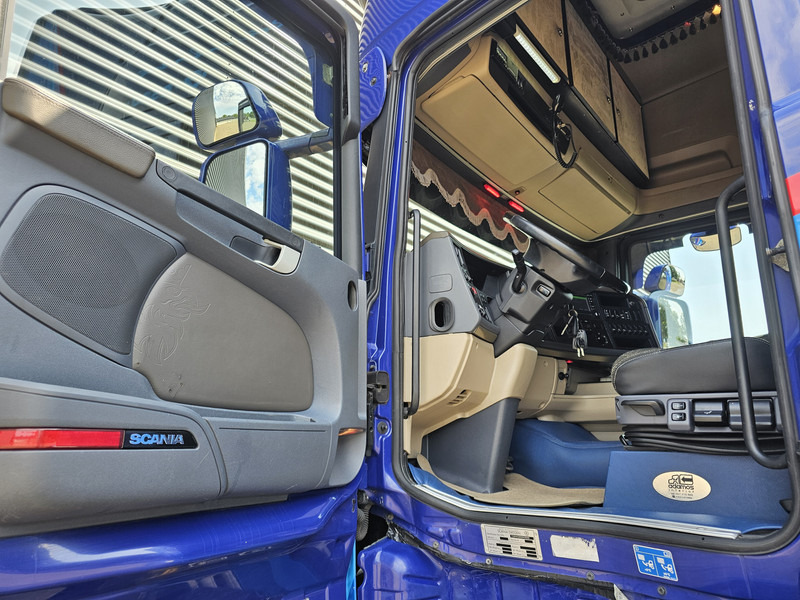 Cabeza tractora Scania R580 V8 / 2 TANKS / 4x2 / FULL AIR / PTO: foto 11