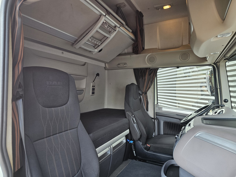 Grua de remolque autos DAF XF 450 / OPRIJ - MACHINE TRANSPORT / 6x2: foto 19 Grua de remolque autos DAF XF 450 / OPRIJ - MACHINE TRANSPORT / 6x2: foto 19