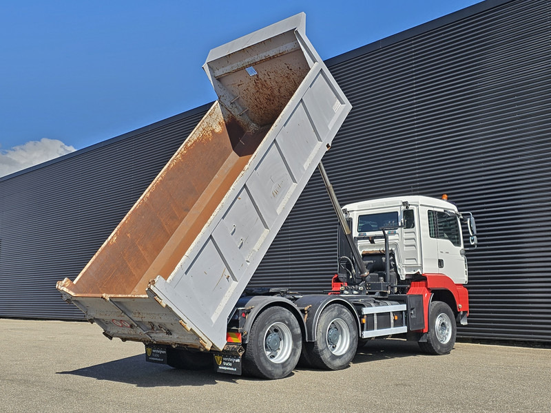 MAN TGA 26.440 6x4 / TIPPER - TRACTOR COMBI / SPRING / BIG AXLE - Camión volquete: foto 2 MAN TGA 26.440 6x4 / TIPPER - TRACTOR COMBI / SPRING / BIG AXLE - Camión volquete: foto 2