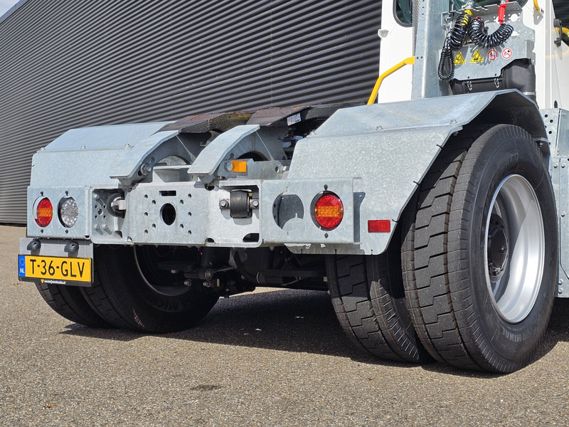 Tractor industrial Terberg YT193 / !!NEW!! / TERMINAL / RANGEERTREKKER: foto 9 Tractor industrial Terberg YT193 / !!NEW!! / TERMINAL / RANGEERTREKKER: foto 9