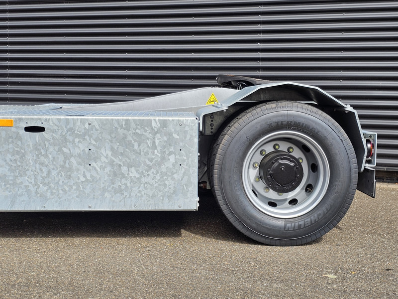 Tractor industrial Terberg YT193 / !!NEW!! / TERMINAL / RANGEERTREKKER: foto 20 Tractor industrial Terberg YT193 / !!NEW!! / TERMINAL / RANGEERTREKKER: foto 20