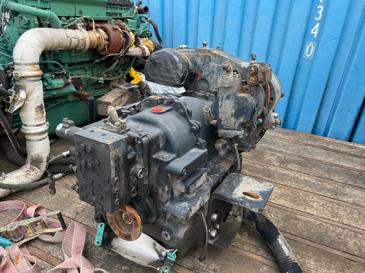 SPICER  Lastschaltgetriebe Powershift transmissi - Camión: foto 2 SPICER  Lastschaltgetriebe Powershift transmissi - Camión: foto 2