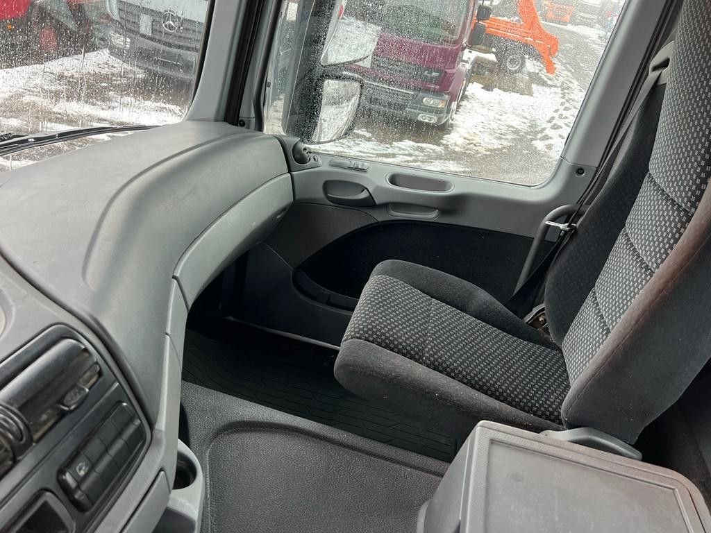 Mercedes-Benz 2541 6X2 VDL Abroller mit Hydr. Verriegelung  - Camión multibasculante: foto 5 Mercedes-Benz 2541 6X2 VDL Abroller mit Hydr. Verriegelung  - Camión multibasculante: foto 5