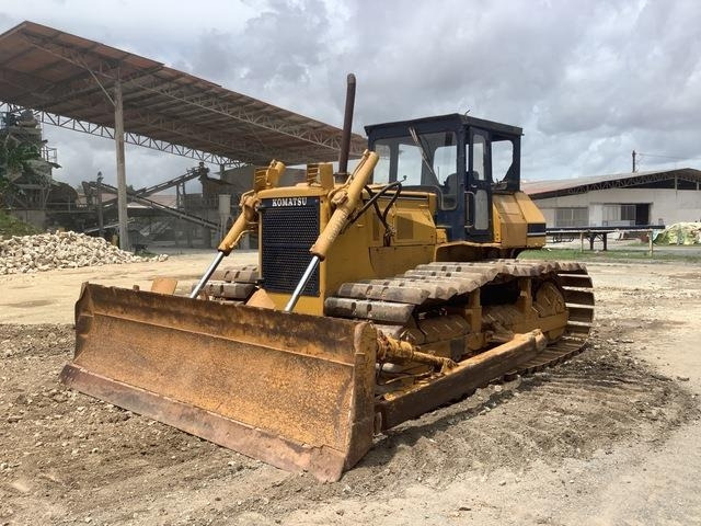 Komatsu D60P-11 - Bulldozer: foto 1 Komatsu D60P-11 - Bulldozer: foto 1