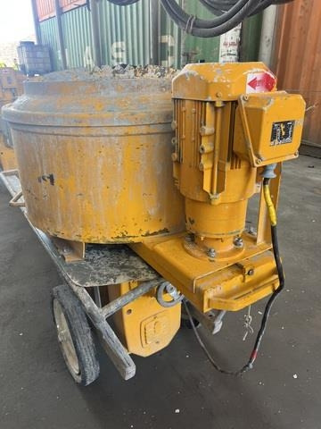 Putzmeister S5 EV TM - Camión bomba de hormigón: foto 3 Putzmeister S5 EV TM - Camión bomba de hormigón: foto 3