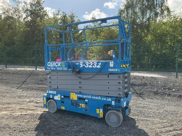 Genie GS3232 - Plataforma de tijeras: foto 2 Genie GS3232 - Plataforma de tijeras: foto 2