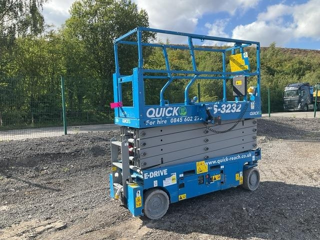 Genie GS3232 - Plataforma de tijeras: foto 1 Genie GS3232 - Plataforma de tijeras: foto 1
