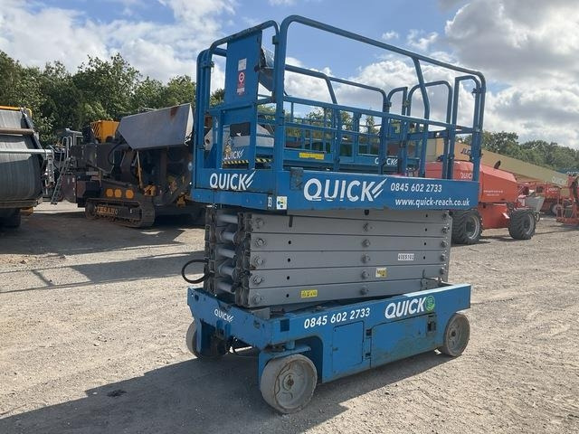 Genie GS4047 - Plataforma de tijeras: foto 1 Genie GS4047 - Plataforma de tijeras: foto 1