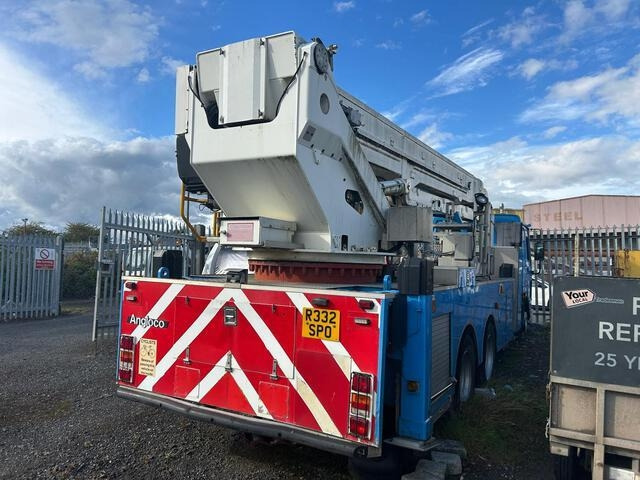 Volvo FL10 - Camión grúa: foto 4 Volvo FL10 - Camión grúa: foto 4