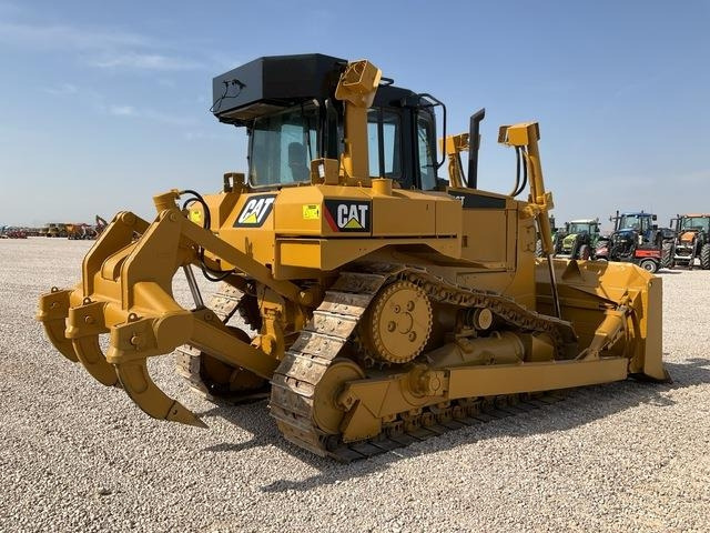 CAT D6T - Bulldozer: foto 3 CAT D6T - Bulldozer: foto 3