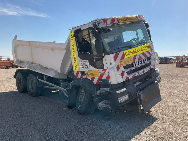 Iveco 410 - Camión volquete: foto 4 Iveco 410 - Camión volquete: foto 4