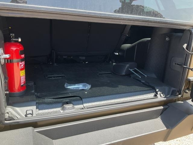 Coche Jeep Wrangler JK Command: foto 24 Coche Jeep Wrangler JK Command: foto 24