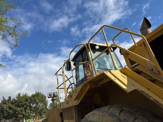 Cargadora de ruedas CAT 988G: foto 12