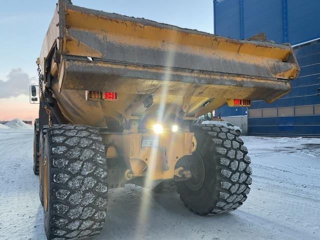 Dúmper articulado Volvo A40E: foto 19