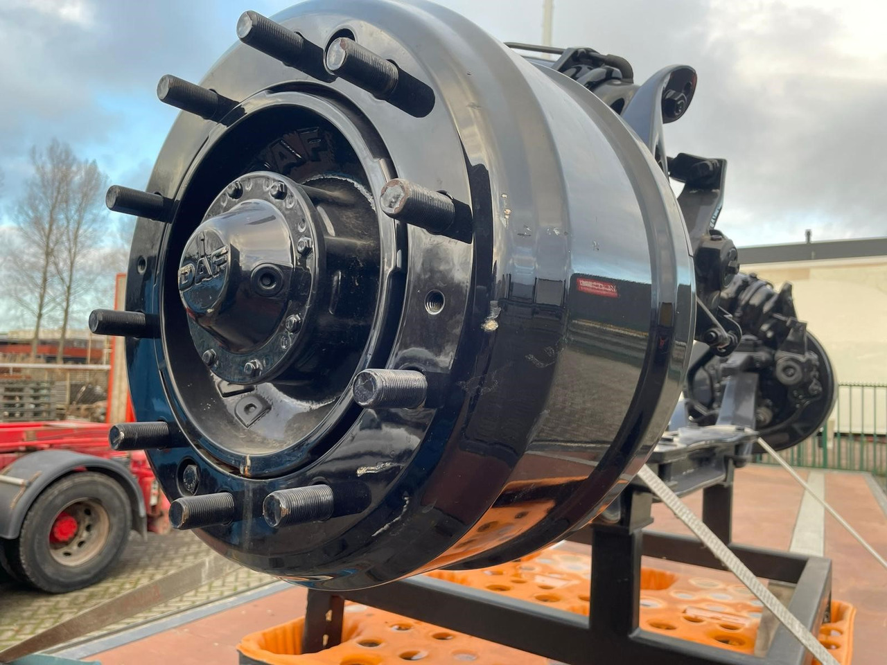 DAF vooras + achteras aandrijfas voor DAF 85/95 vrachtwagen - Eje y piezas para Camión: foto 1 DAF vooras + achteras aandrijfas voor DAF 85/95 vrachtwagen - Eje y piezas para Camión: foto 1