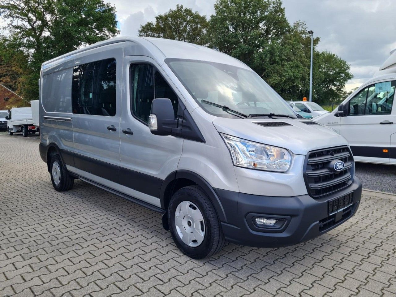 Ford Transit 3,5t Kasten Doka TDCi L3 Trend AHK PDC K - Furgón, Furgoneta combi: foto 3 Ford Transit 3,5t Kasten Doka TDCi L3 Trend AHK PDC K - Furgón, Furgoneta combi: foto 3